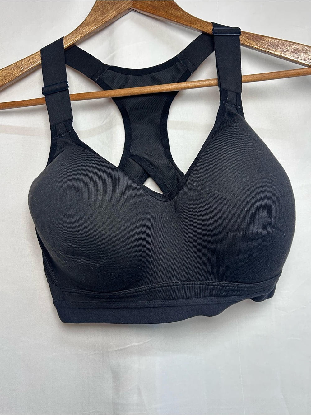 Victoria's Secret Black Racerback Support Sports Bra 32DDD